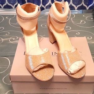 Benjamin Walk high heel shoes. Size 11 color champagne. Touch ups dyeable.